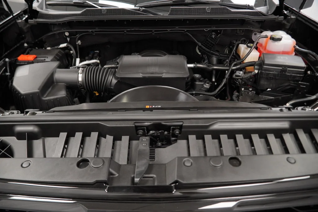 New 2026 Black Chevrolet LT image 39