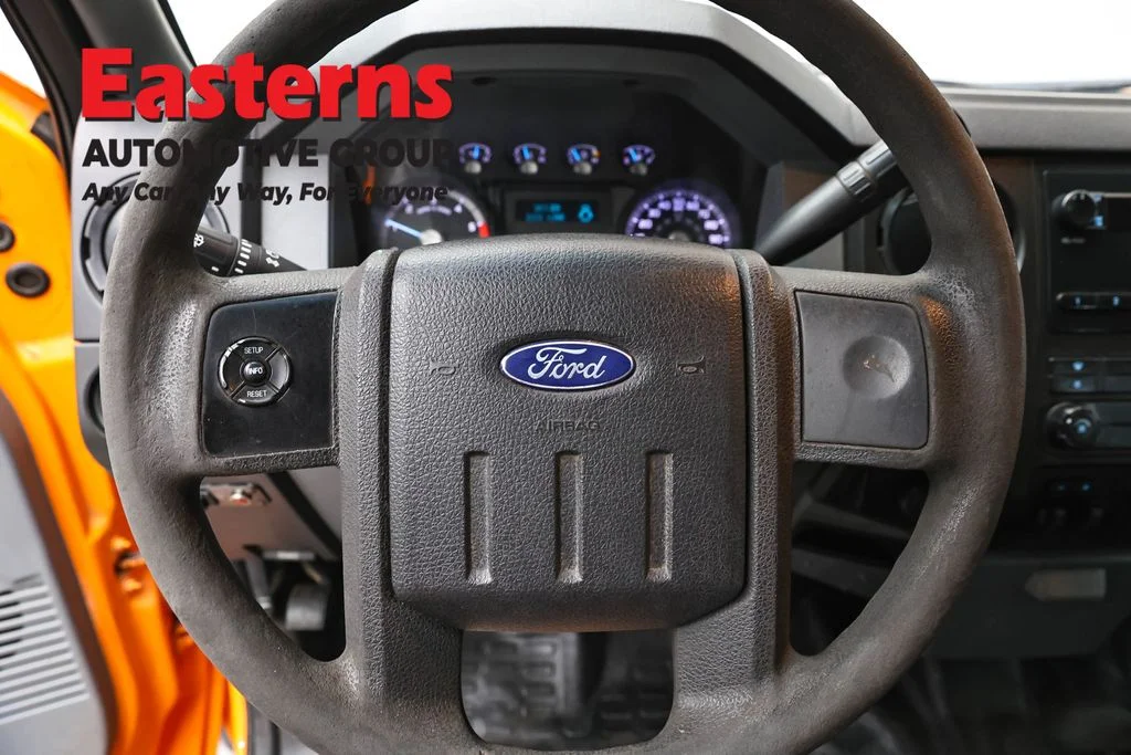 Used 2016 White Ford XL image 10