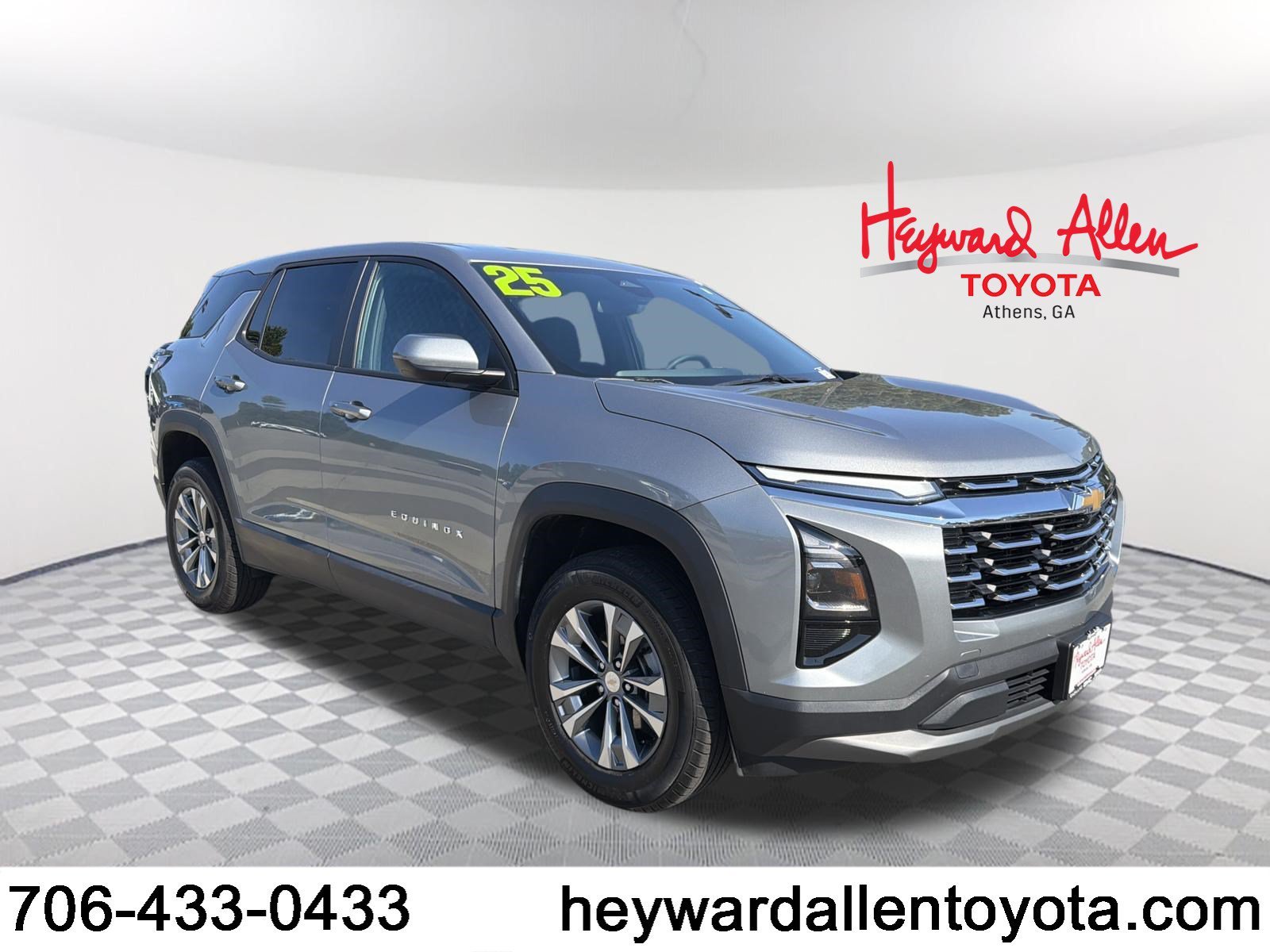 Used 2025 Sterling Gray Metallic Chevrolet LT image 1