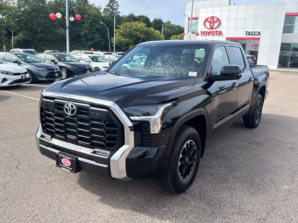 Used 2026 Black Toyota SR5 image 3