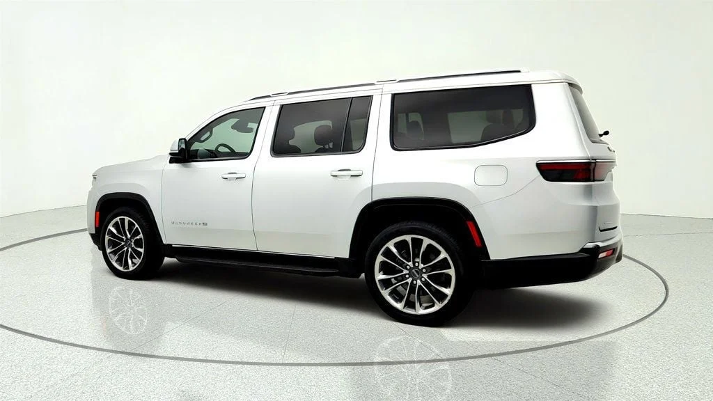 Used 2022 Silver Zynith Jeep Series II 4x4 w/ Premium Group (Pano Sunroof & 22
