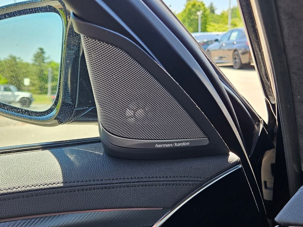 Used 2020 Black Sapphire Metallic BMW Base image 35