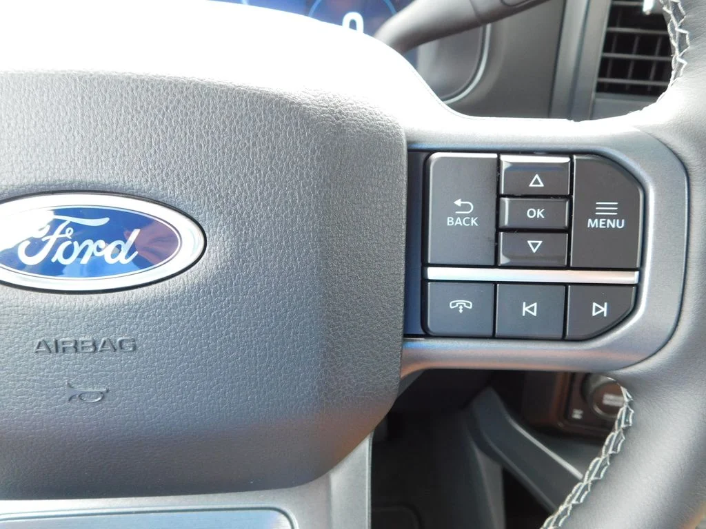 New 2026 Black Ford Lariat image 31