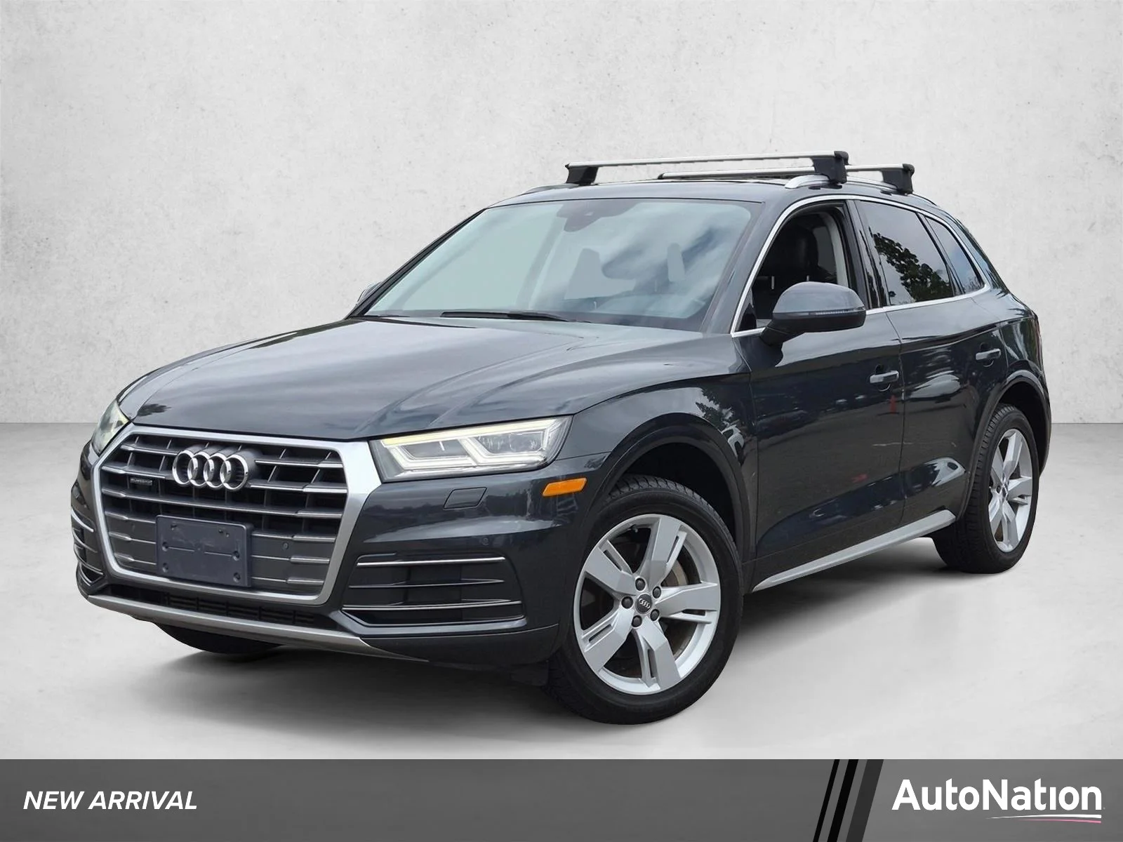2018 Audi Q5 2.0T quattro S tronic Premium Plus's photo
