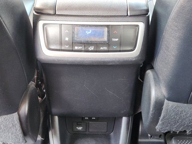 Used 2017 White Toyota XLE image 32