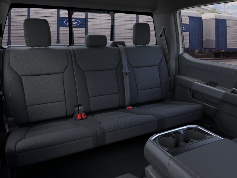 New 2026 Oxford White Ford XLT image 23