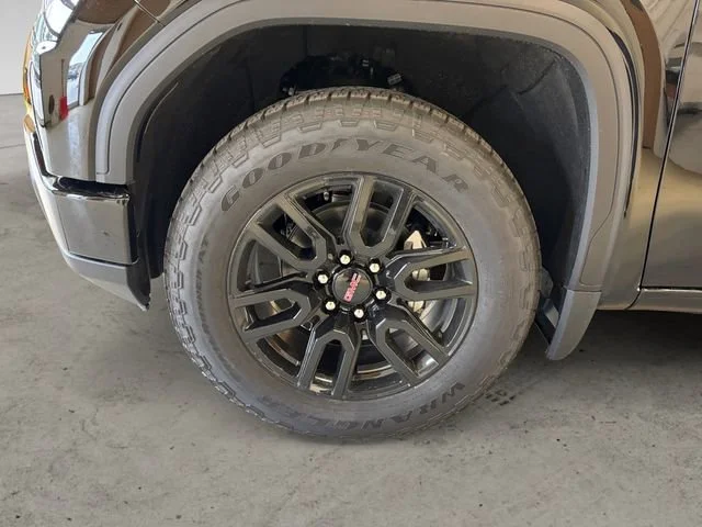 New 2026 Onyx Black GMC Elevation image 15