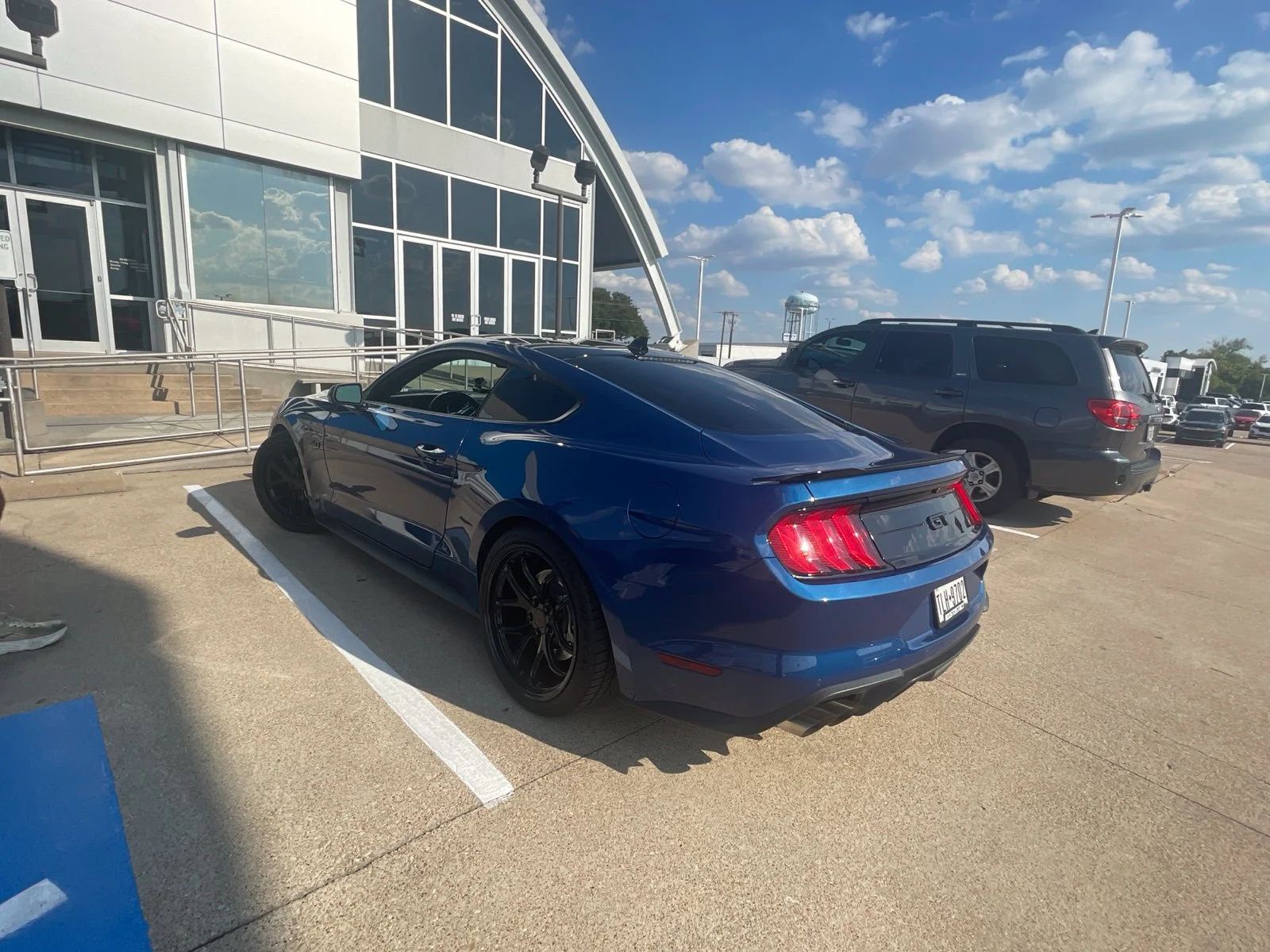 Used 2022 Blue Ford GT image 11