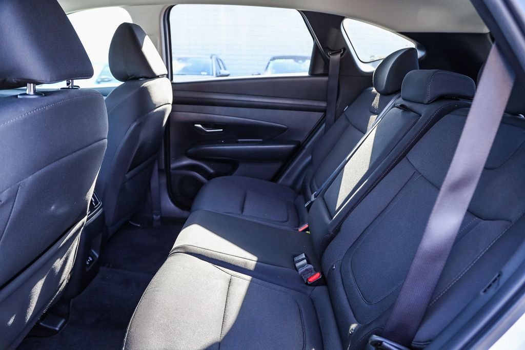 2025 Hyundai Tucson SEL - Photo 16