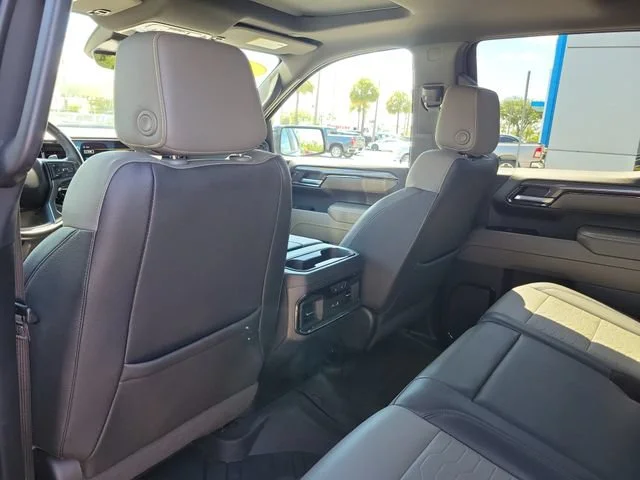 2022 Chevrolet Silverado 1500 ZR2 - Photo 19