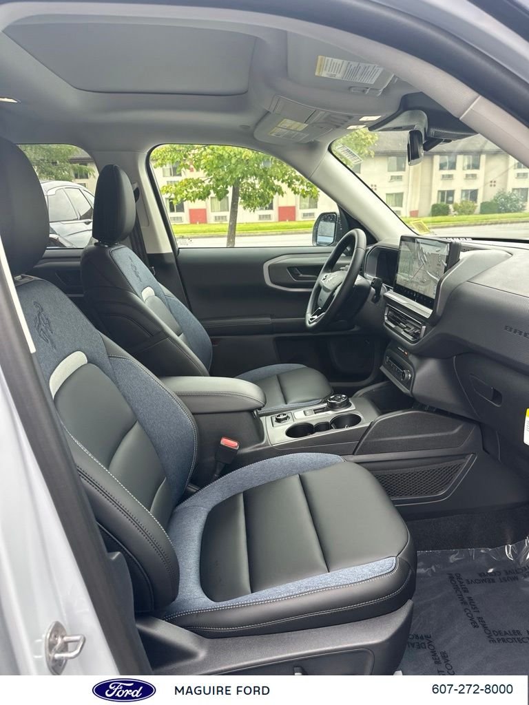 New 2026 White Metallic Ford Outer Banks® image 12