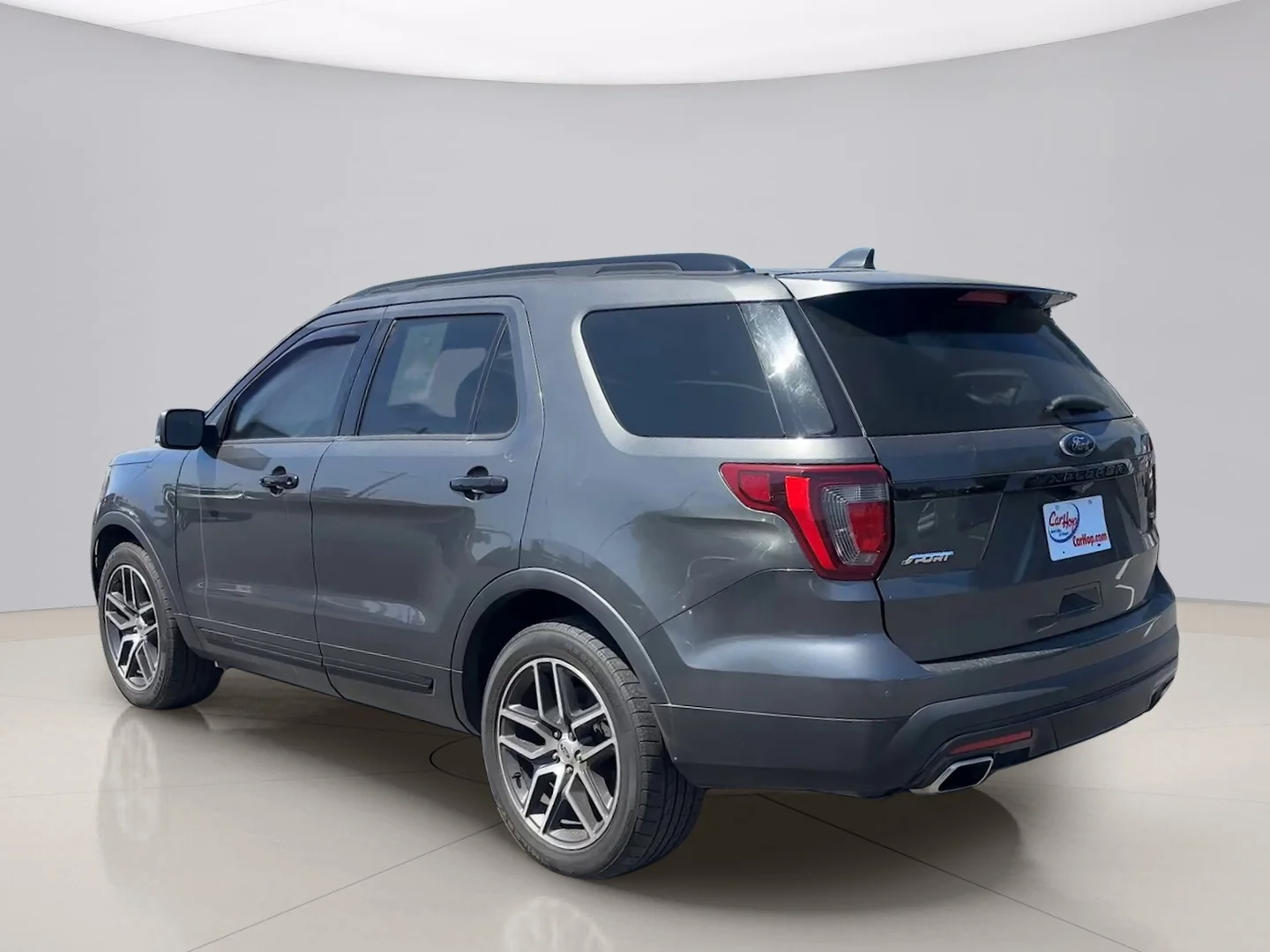 Used 2016 Grey Ford SPORT image 3
