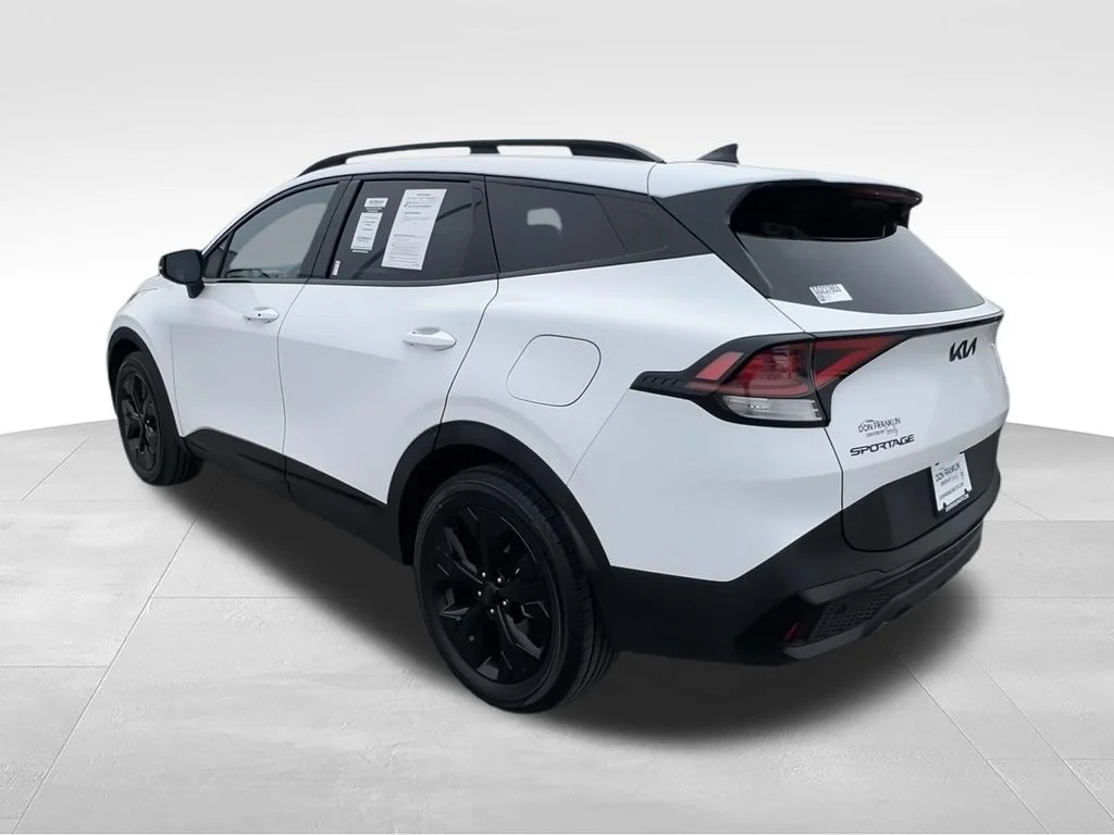 Used 2025 White Kia X-Line image 7