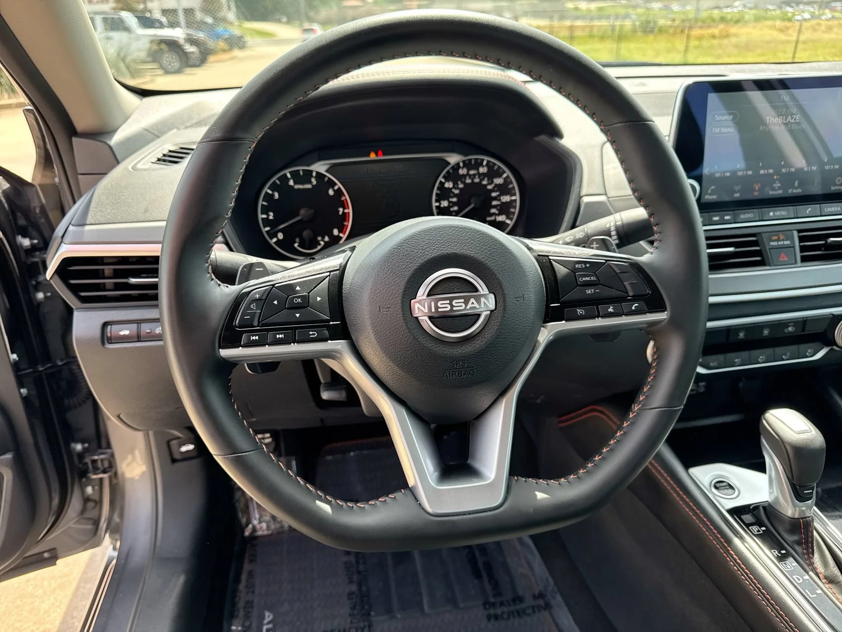 Used 2025 Gun Metallic Nissan SR image 14