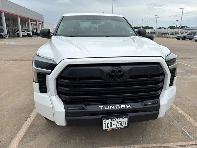 Used 2023 White Toyota SR5 image 5