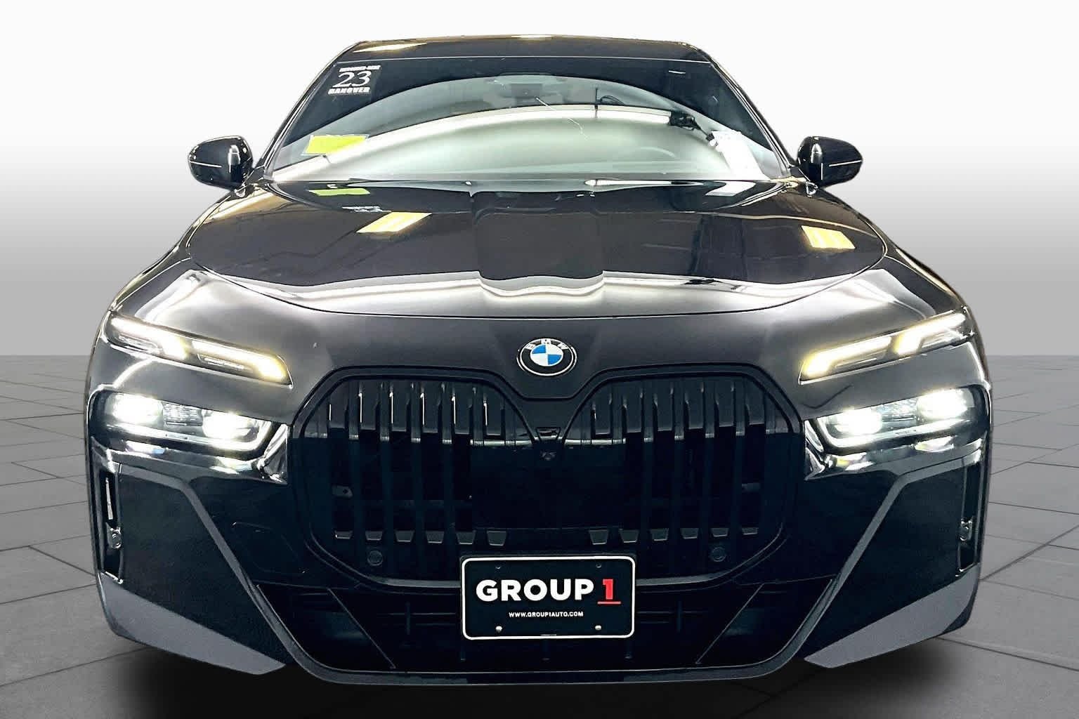 Used 2023 Black Sapphire Metallic BMW 760i xDrive image 4