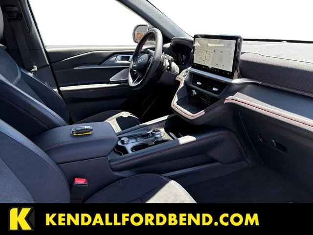 Certified Used 2025  Ford ST image 15