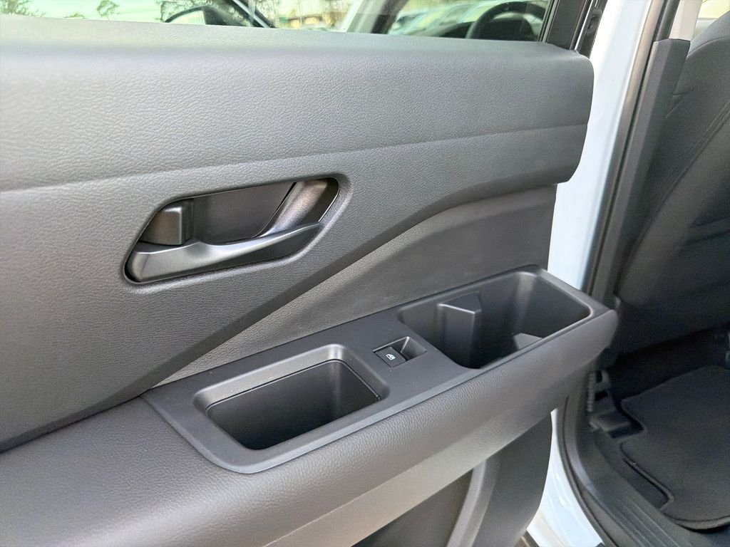New 2026 Nissan Pathfinder SV 4D Sport Utility