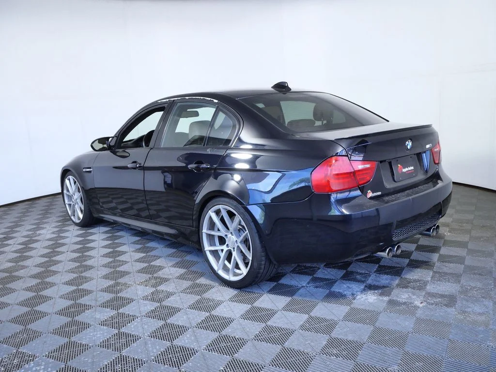 Used 2009 Black BMW Base image 6