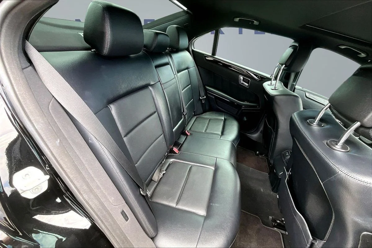 Used 2010 Black Mercedes-Benz  image 24
