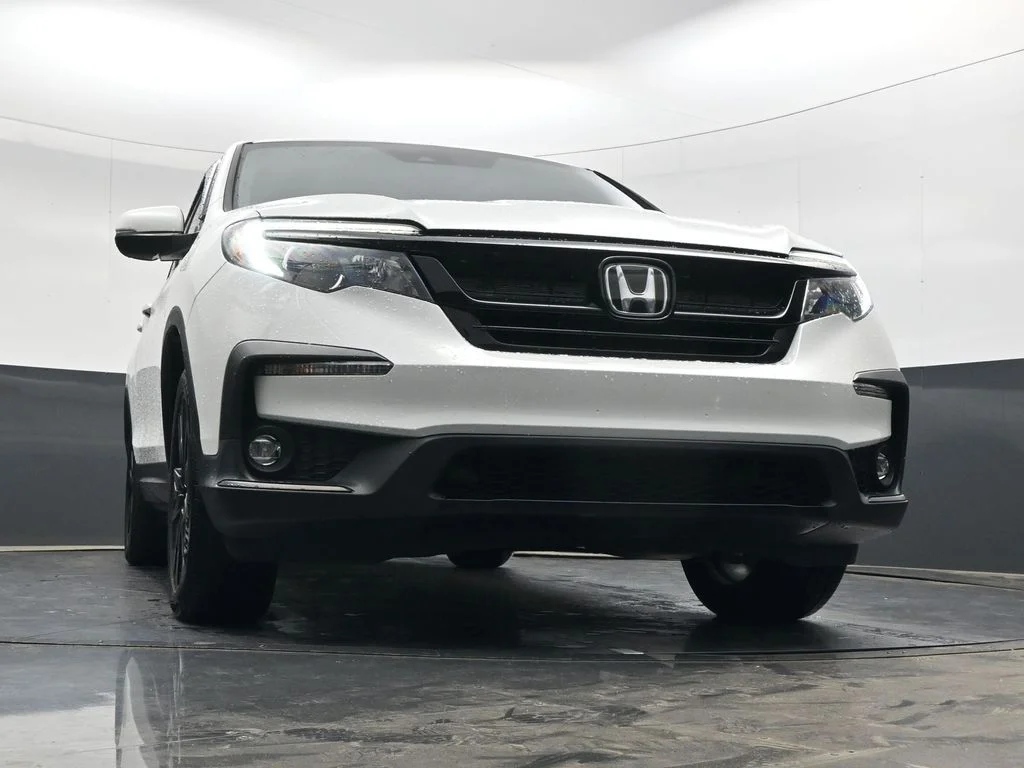 Used 2022 Platinum White Pearl Honda Special Edition image 28