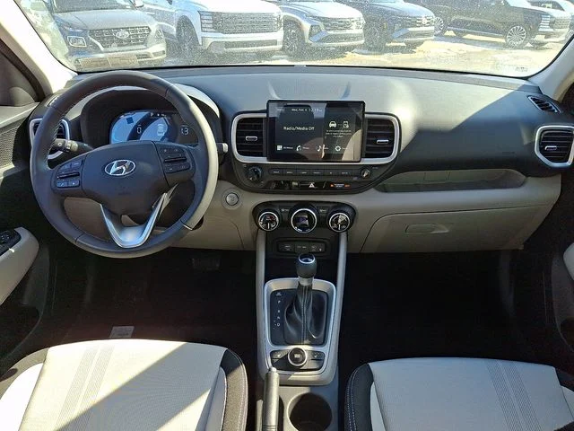 New 2026 White Hyundai SEL image 10