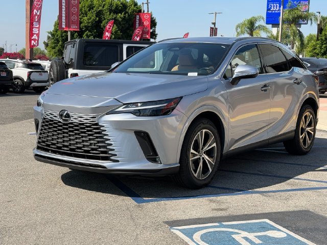 Used 2023 Silver Lexus 350 Premium image 3