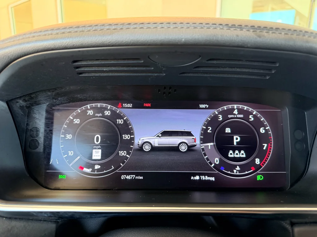 Used 2021 Eiger Grey Metallic Land Rover Westminster image 17