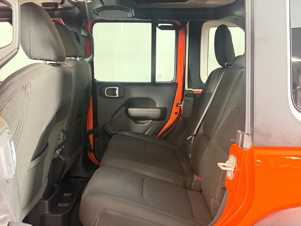 Used 2023  Jeep Willys 4xe image 15
