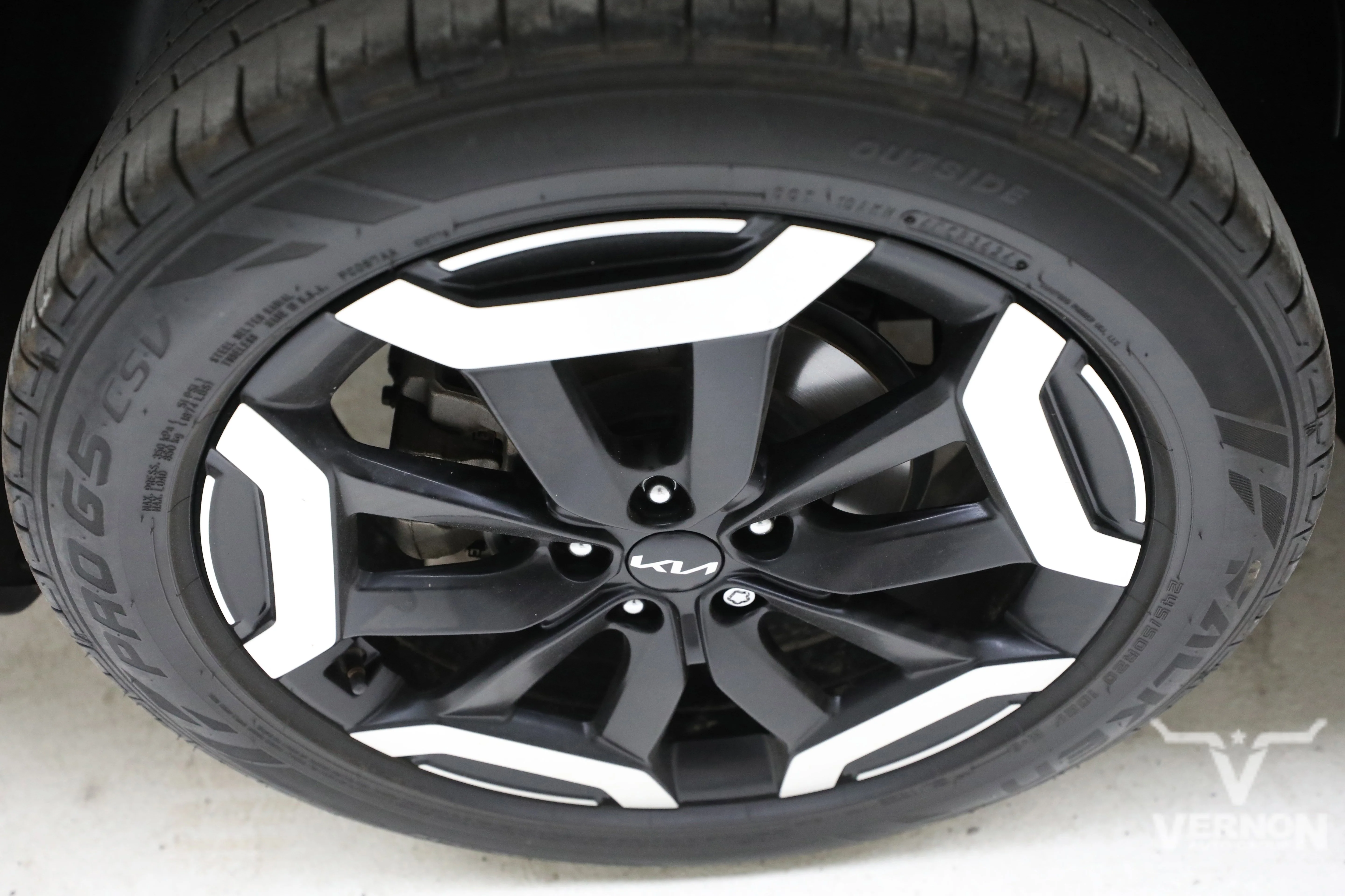 Pre-Owned 2024 Kia Telluride EX FWD