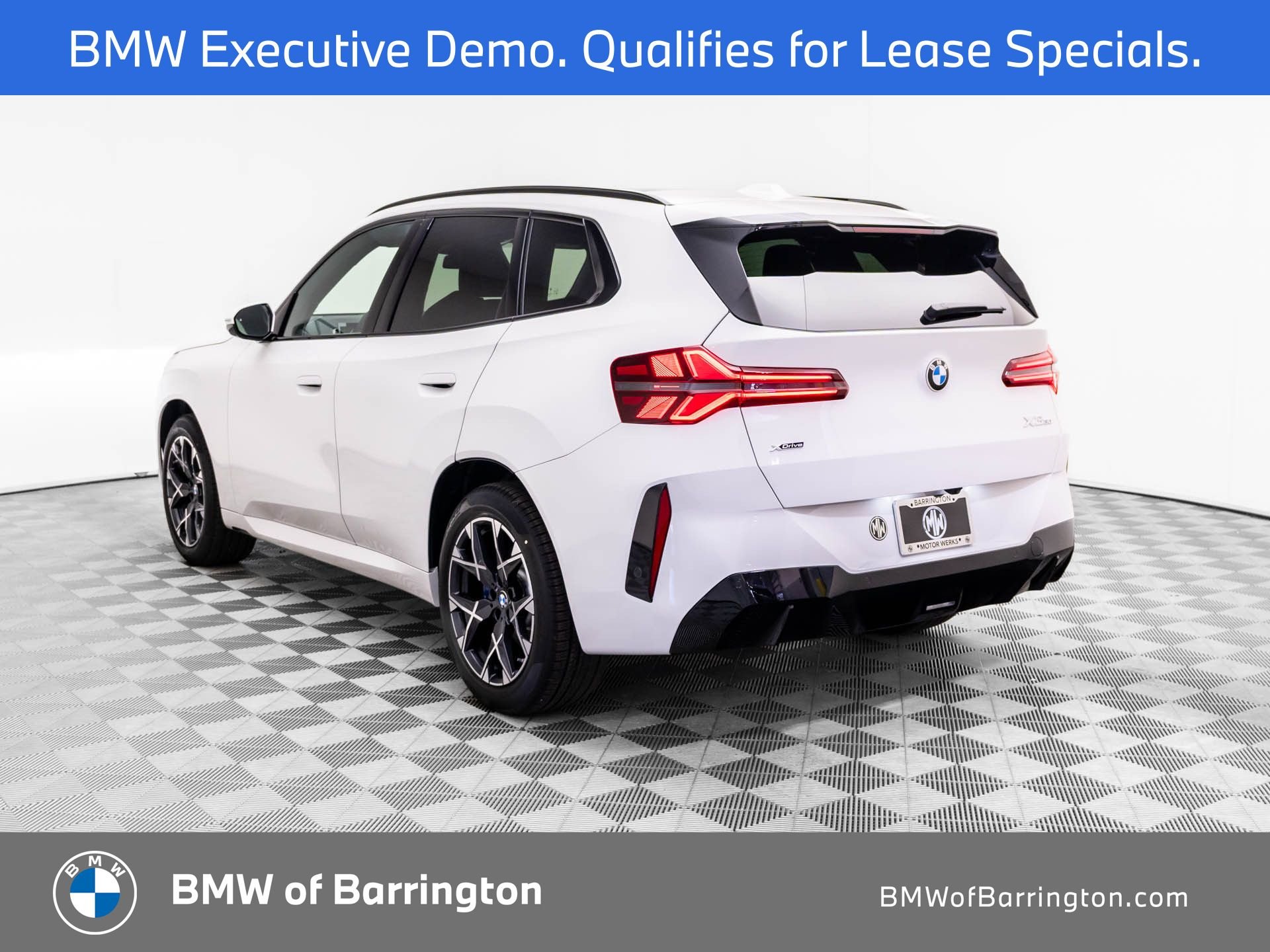 New 2026 Alpine White BMW 30 xDrive image 3