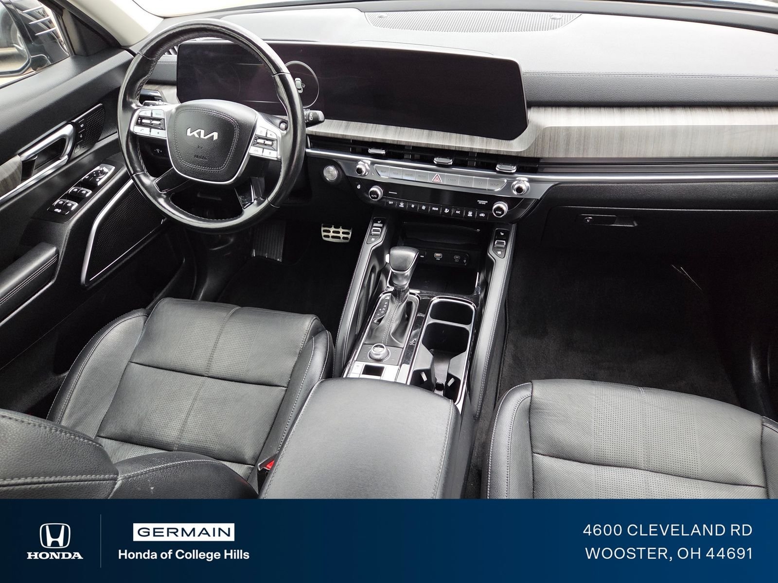 Used 2023 Ebony Black Kia SX image 27