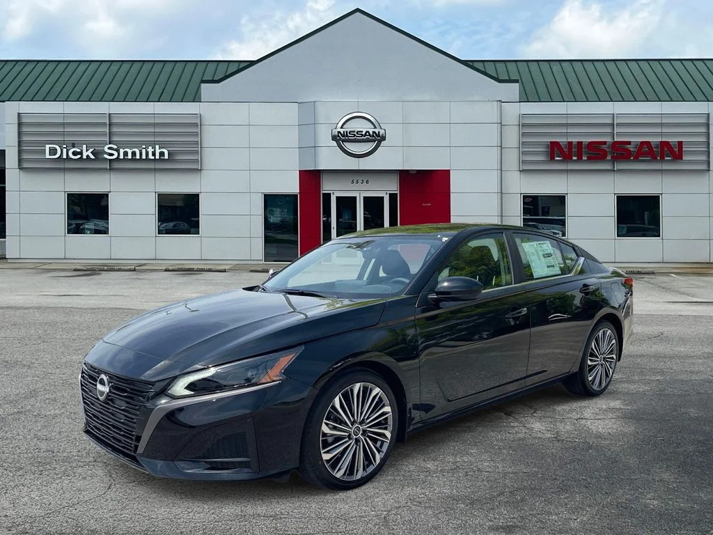 New 2026 Black Nissan 2.5 SV image 3