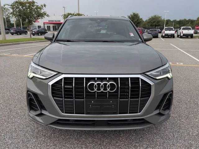 Used 2024 Gray Audi  image 9