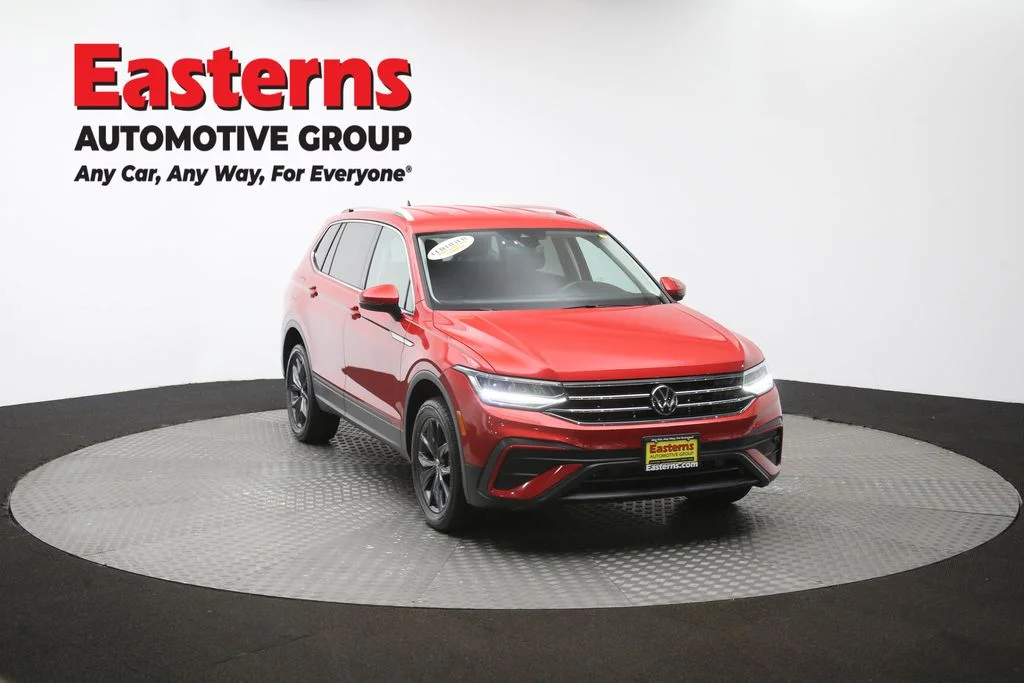 Used 2023 Red Volkswagen 2.0T SE image 48