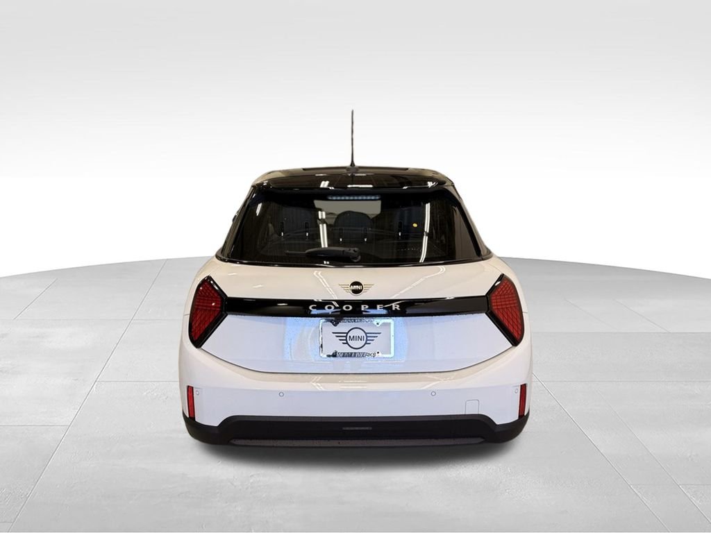 Used 2026 Nanuq White Metallic MINI  image 4