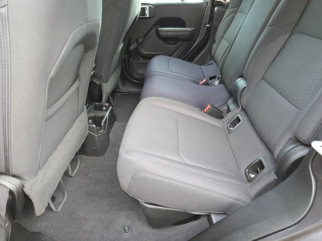 Certified Used 2023 Granite Crystal Metallic Clearcoat Jeep Sport image 22