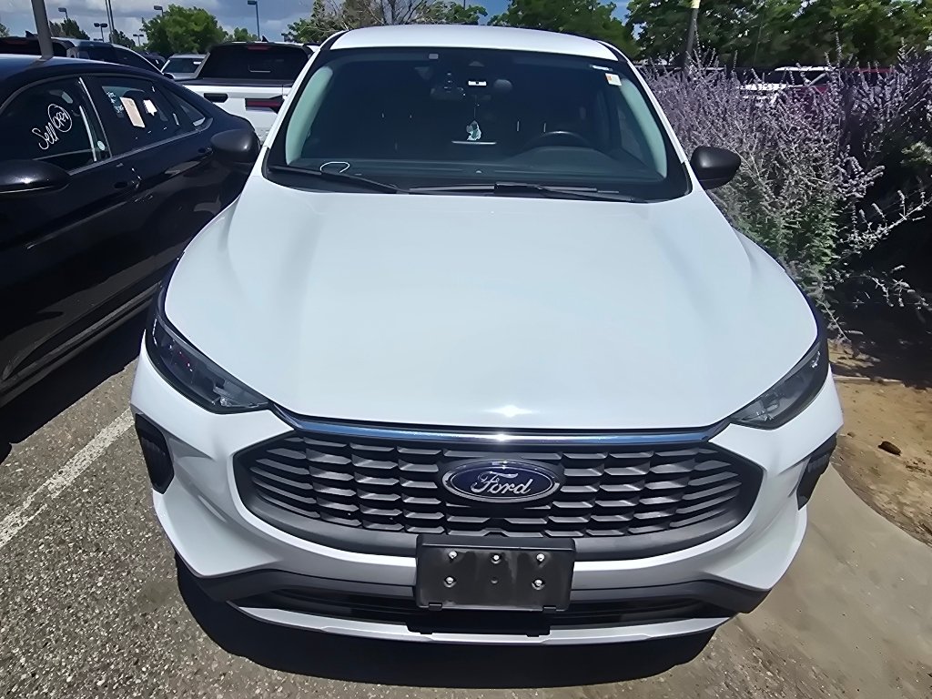 Used 2023 Oxford White Ford Active image 12