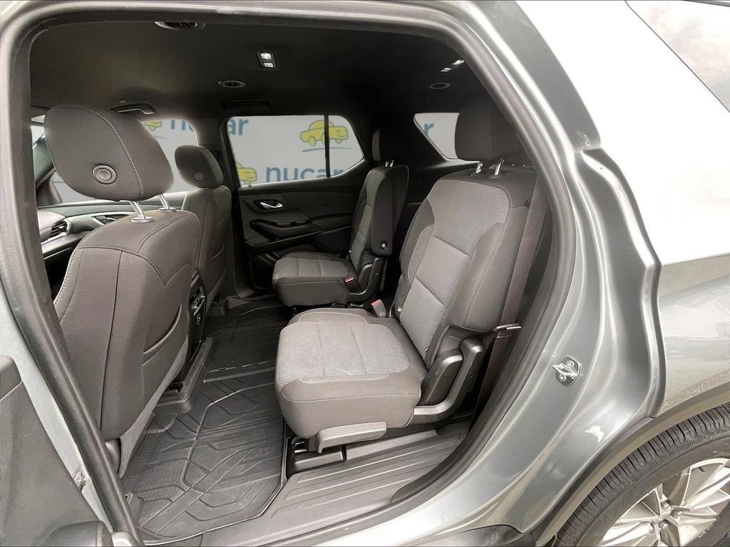 Used 2023 Gray Chevrolet LT image 15