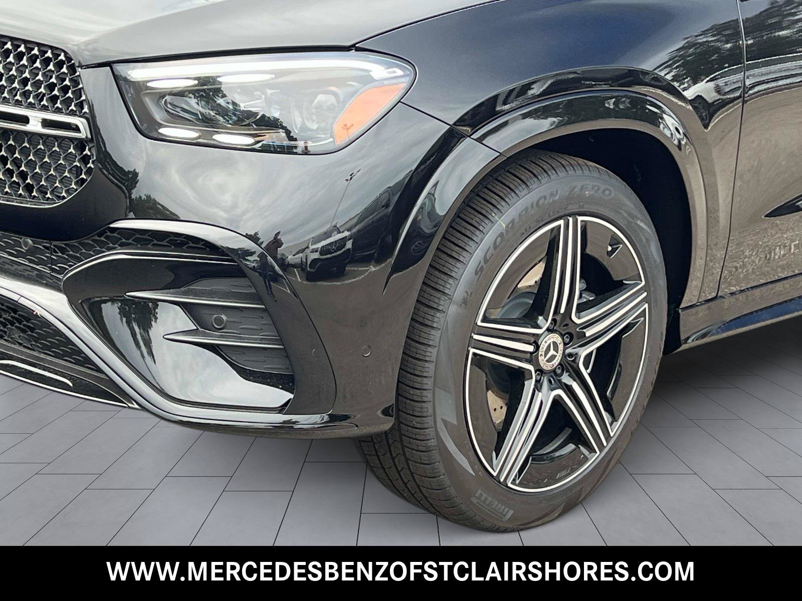 New 2026 Obsidian Black Metallic Mercedes-Benz GLE 350 image 10