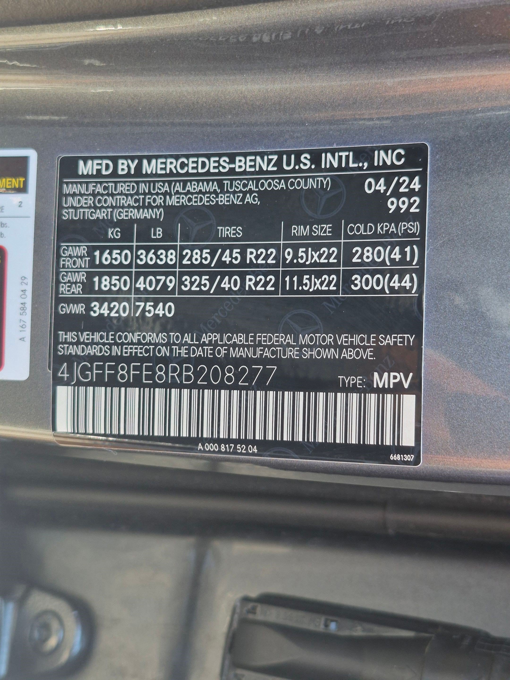 Certified Used 2024 Selenite Gray Metallic Mercedes-Benz GLS 580 image 32