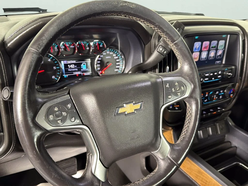 Used 2016 BLACK Chevrolet LTZ image 22