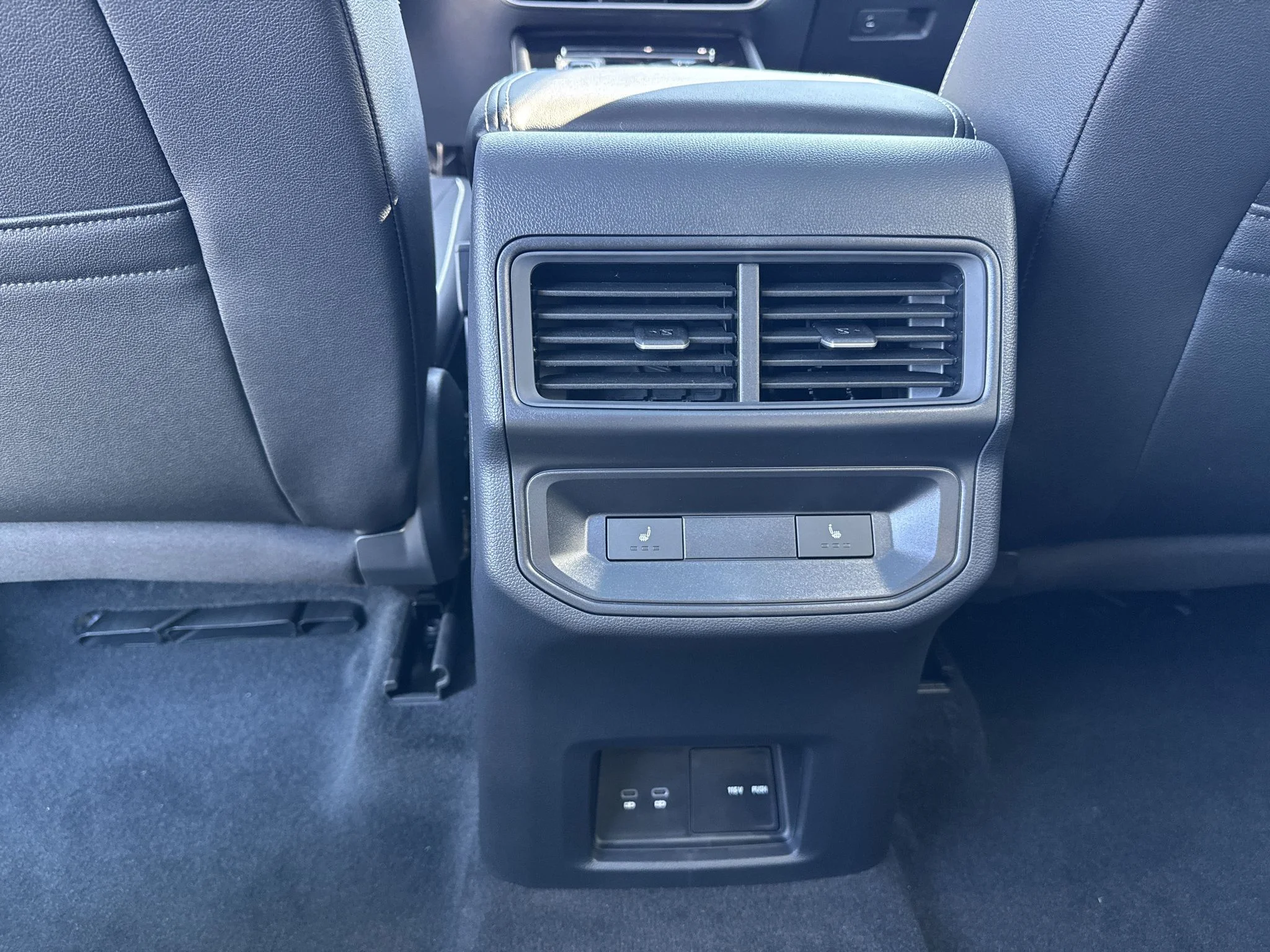 New 2026 Opal White Pearl Volkswagen 2.0T SEL Premium R-Line image 31