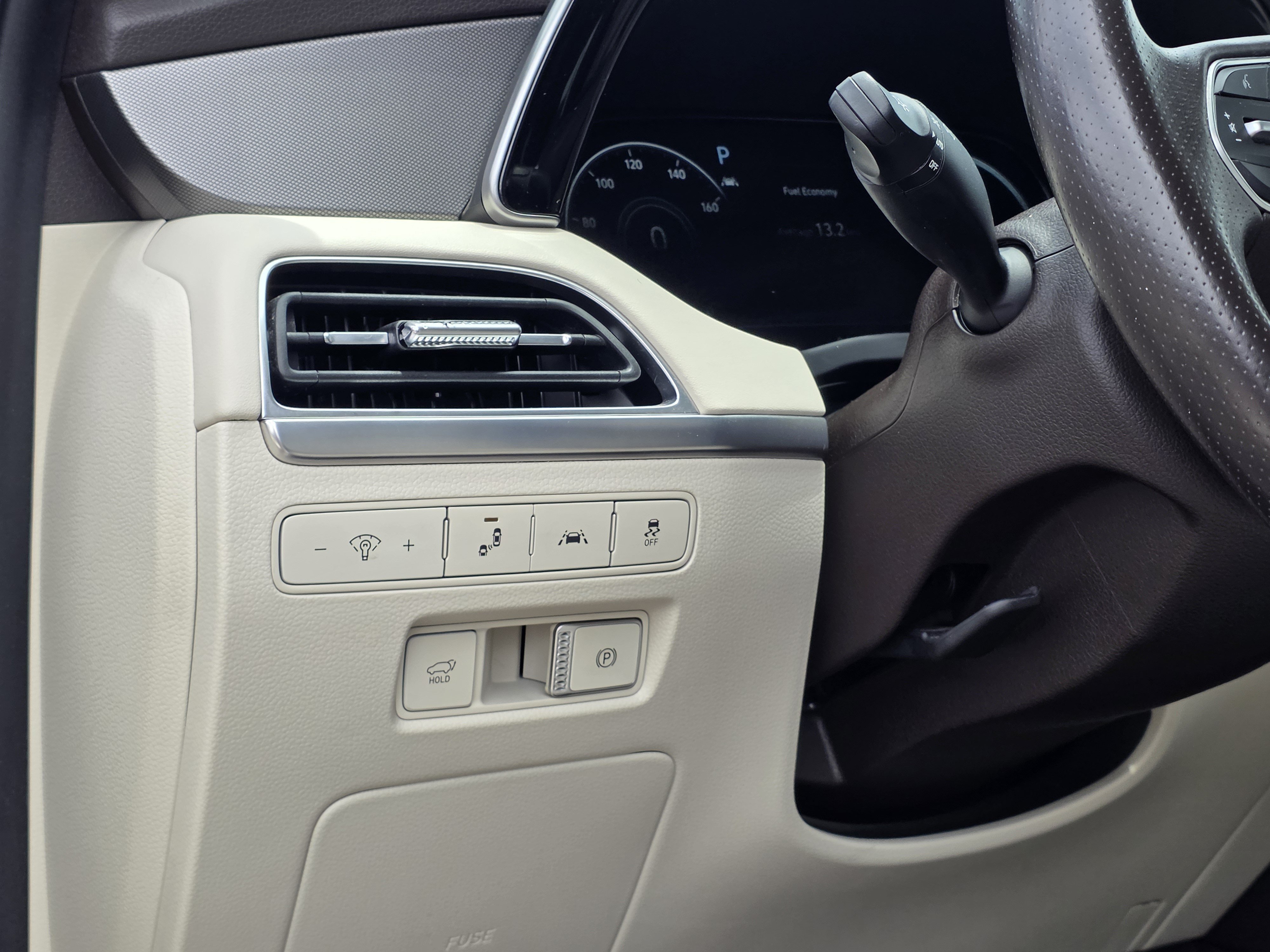 Used 2020 Hyper White Hyundai Limited image 21