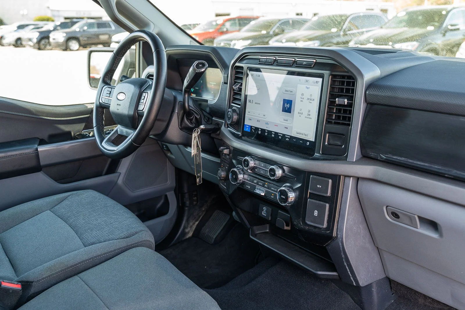 Used 2024  Ford XLT image 15