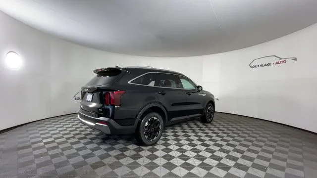 New 2026 Ebony Black Kia S image 8