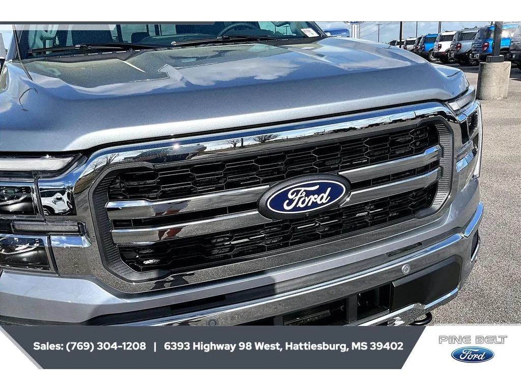 New 2026 Iconic Silver Metallic Ford Lariat® image 22