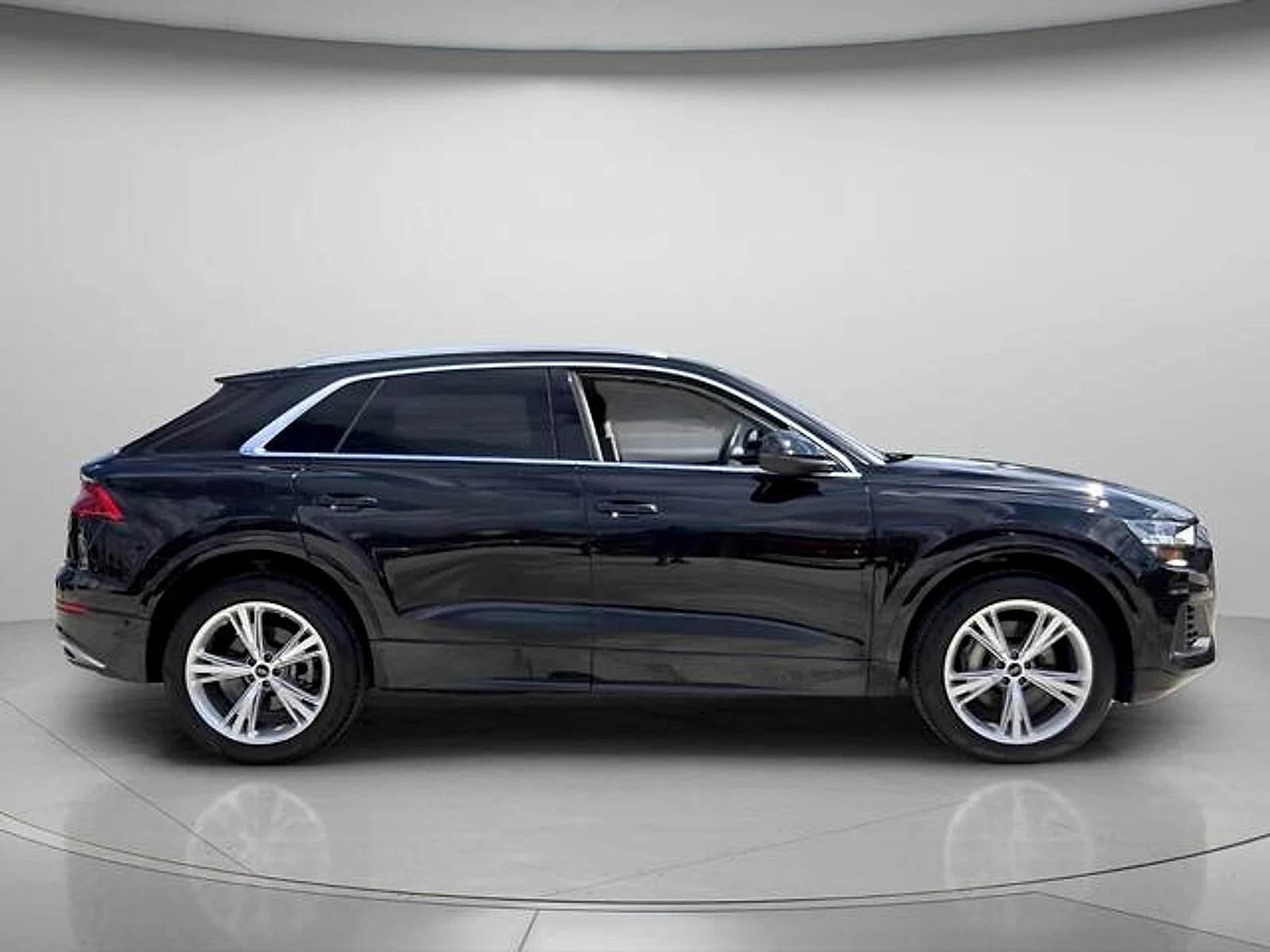 Used 2023 Mythos Black Metallic Audi Premium 55 TFSI quattro Tiptronic image 5