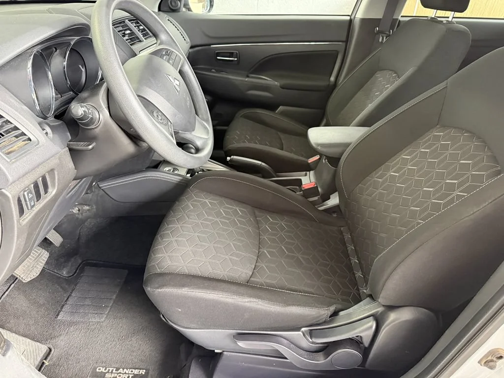 Used 2024 White Mitsubishi S image 2