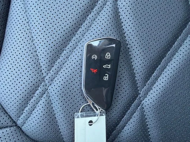New 2026 Silver Volkswagen 2.0T SE w/Technology image 15